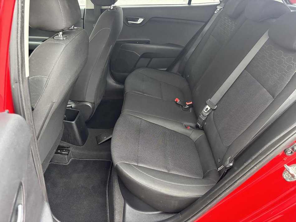 Kia Rio 1.0 TGDi  DreamTeam