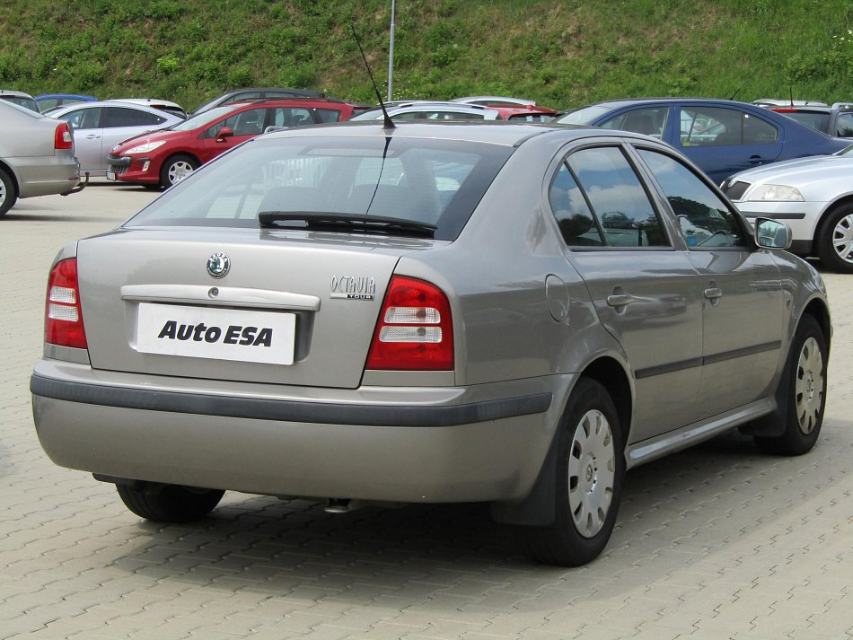 Škoda Octavia 1.6i 