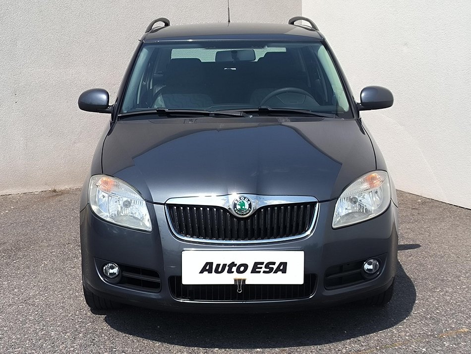 Škoda Fabia II 1.4 16V Ambition