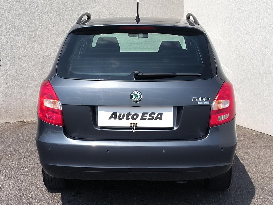 Škoda Fabia II 1.4 16V Ambition