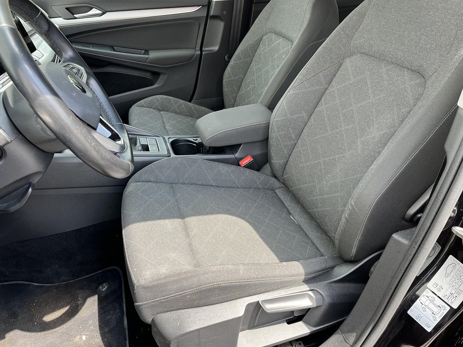 Volkswagen Golf 1.5 TSi Life