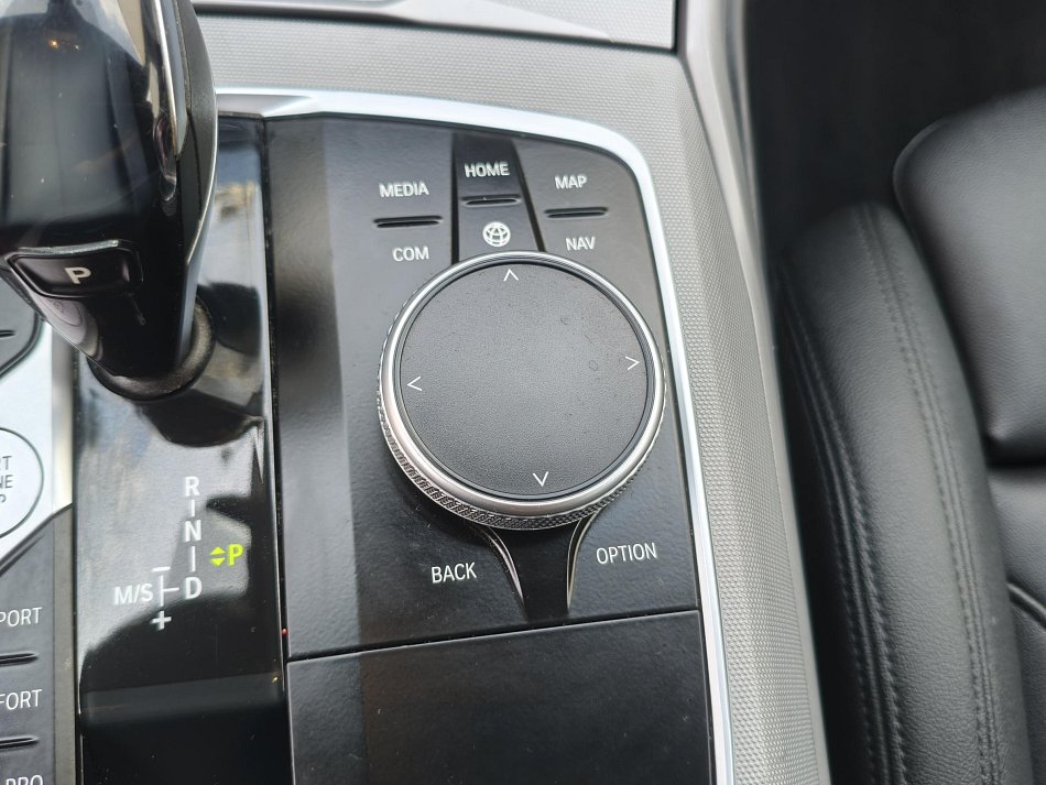 BMW Řada 3 2.0D  318d