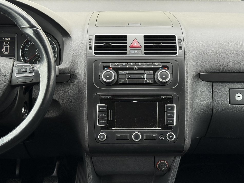 Volkswagen Touran 2.0TDi 