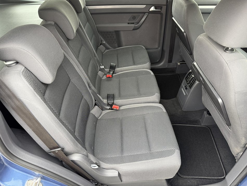 Volkswagen Touran 2.0TDi 