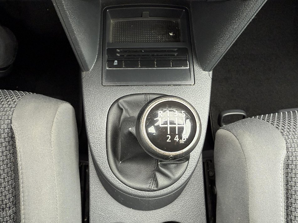 Volkswagen Touran 2.0TDi 