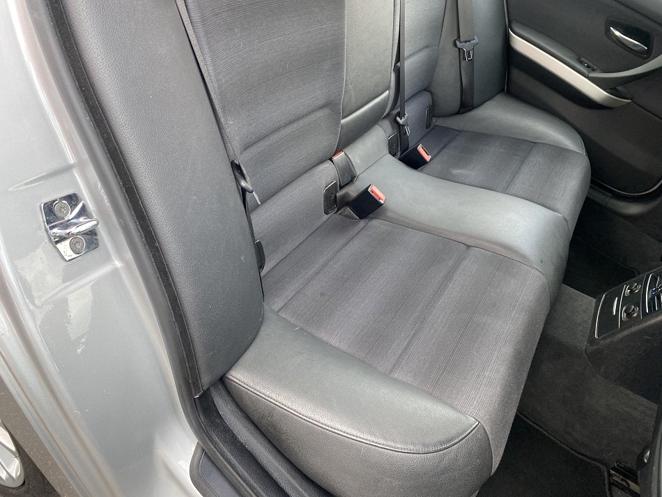BMW Řada 3 3.0 i  300 Xi