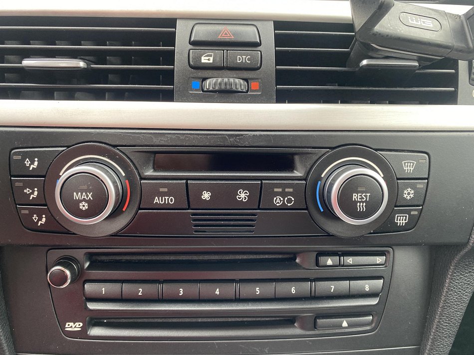 BMW Řada 3 3.0 i  300 Xi