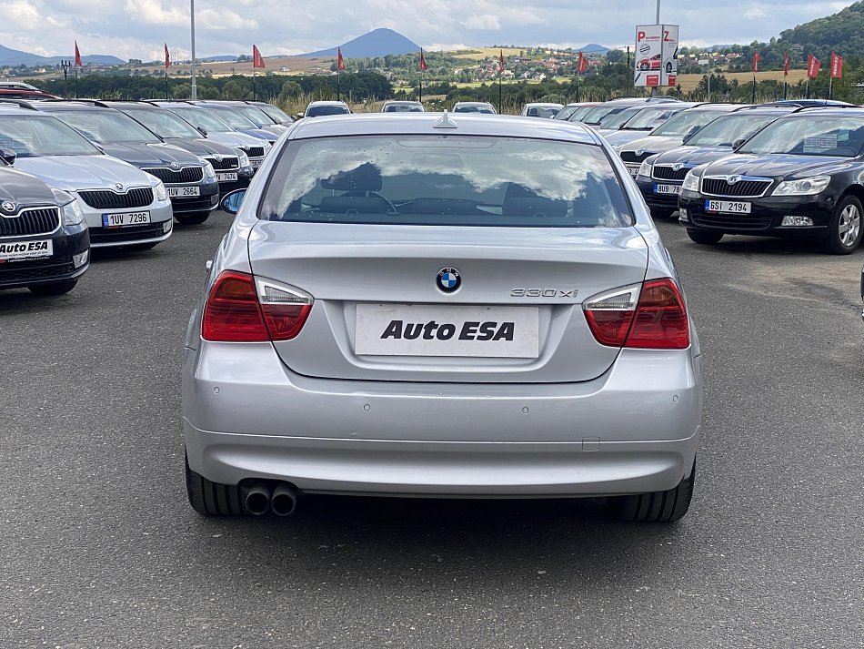 BMW Řada 3 3.0 i  300 Xi