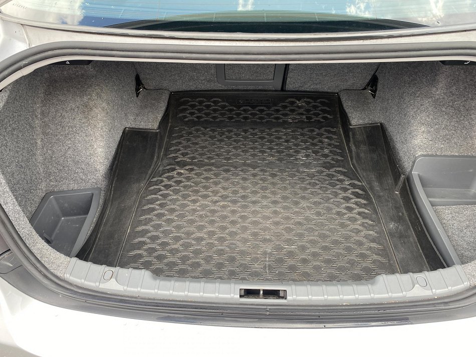BMW Řada 3 3.0 i  300 Xi