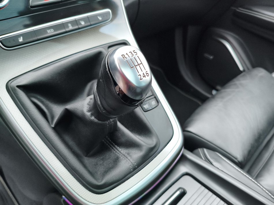 Renault Grand Scénic 1.8 dCi Initiale