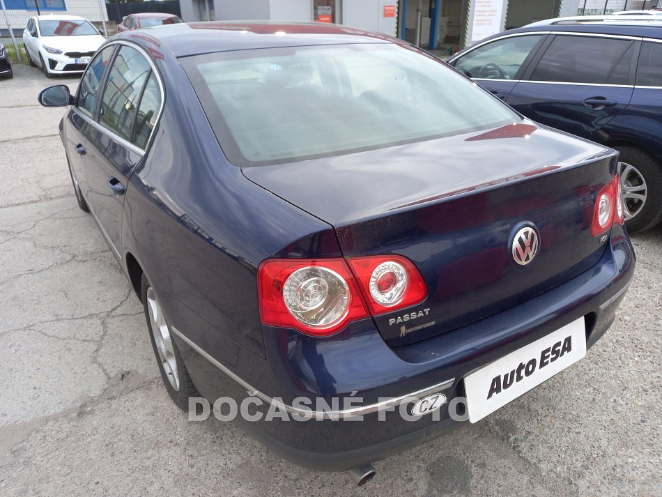 Volkswagen Passat 1.6 MPI 