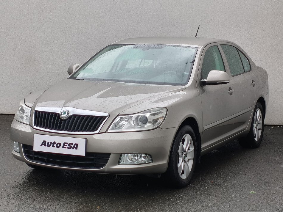 Škoda Octavia II 1.6 TDi Elegance