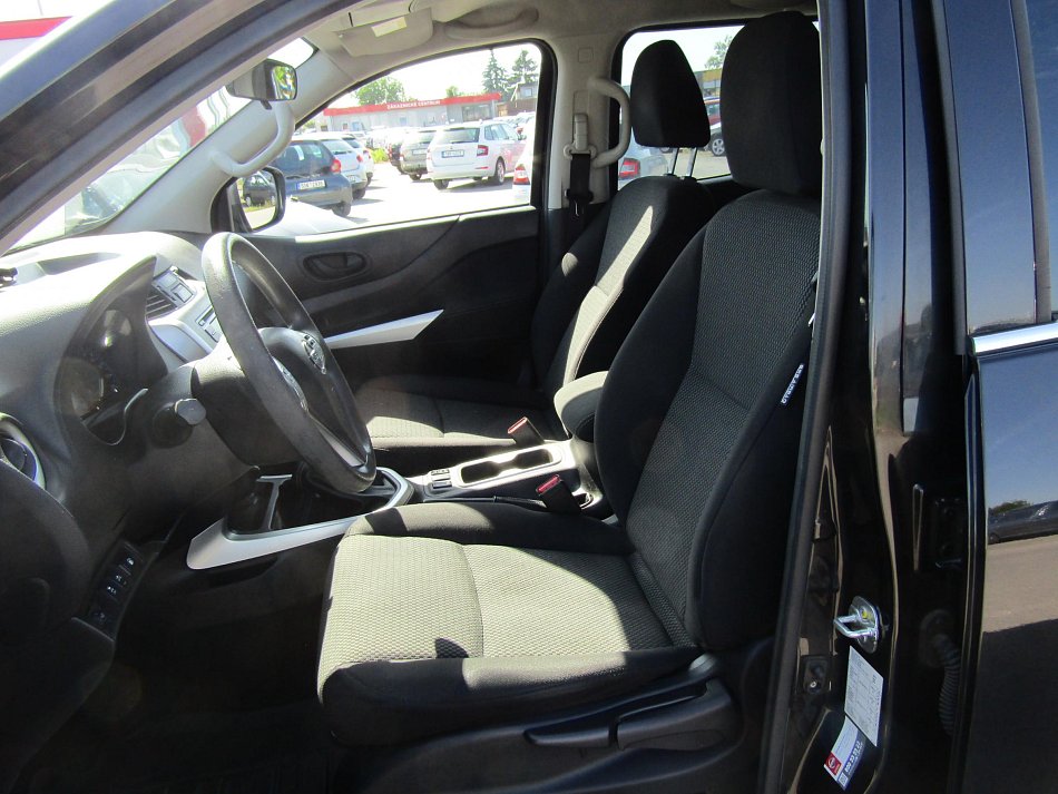 Nissan Navara 2.3dCi  4x4 Double Cab NP300