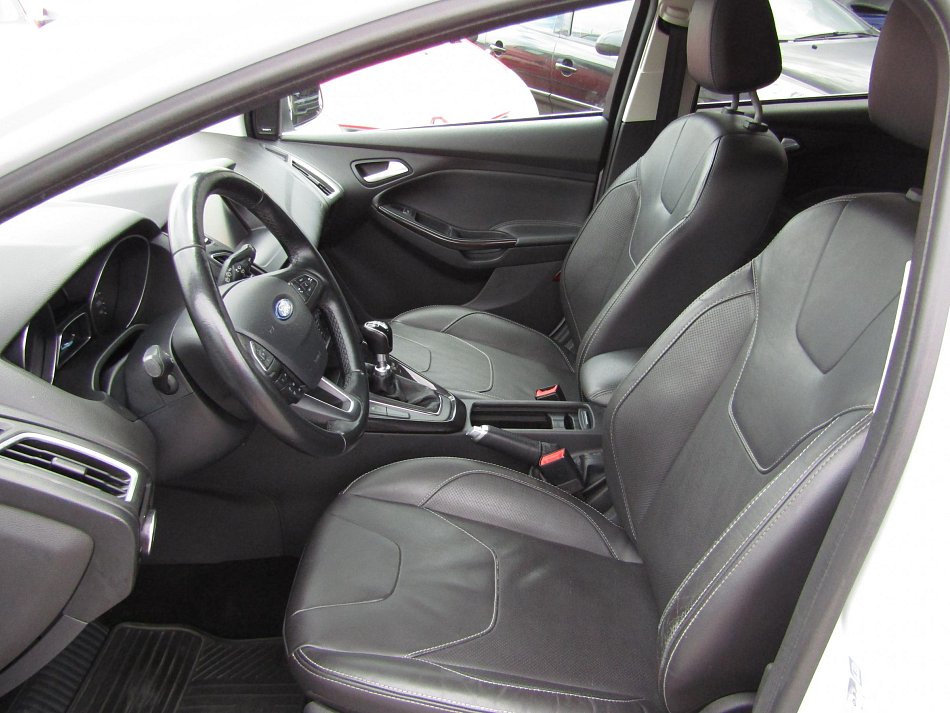 Ford Focus 1.5 EB 