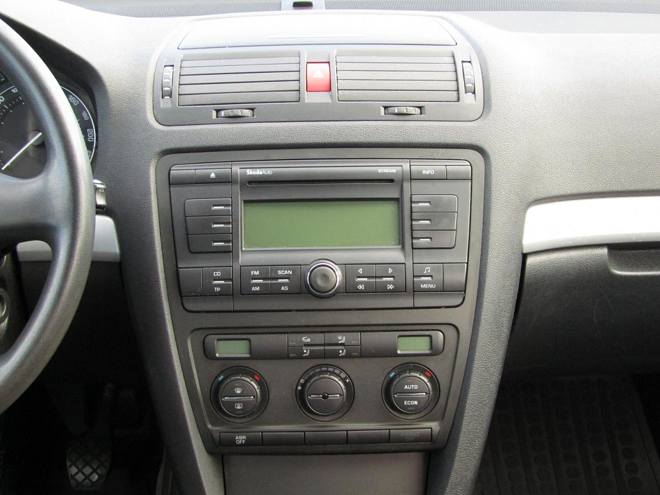 Škoda Octavia II 1.9TDi Ambiente