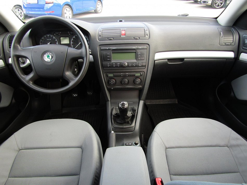 Škoda Octavia II 1.9TDi Ambiente
