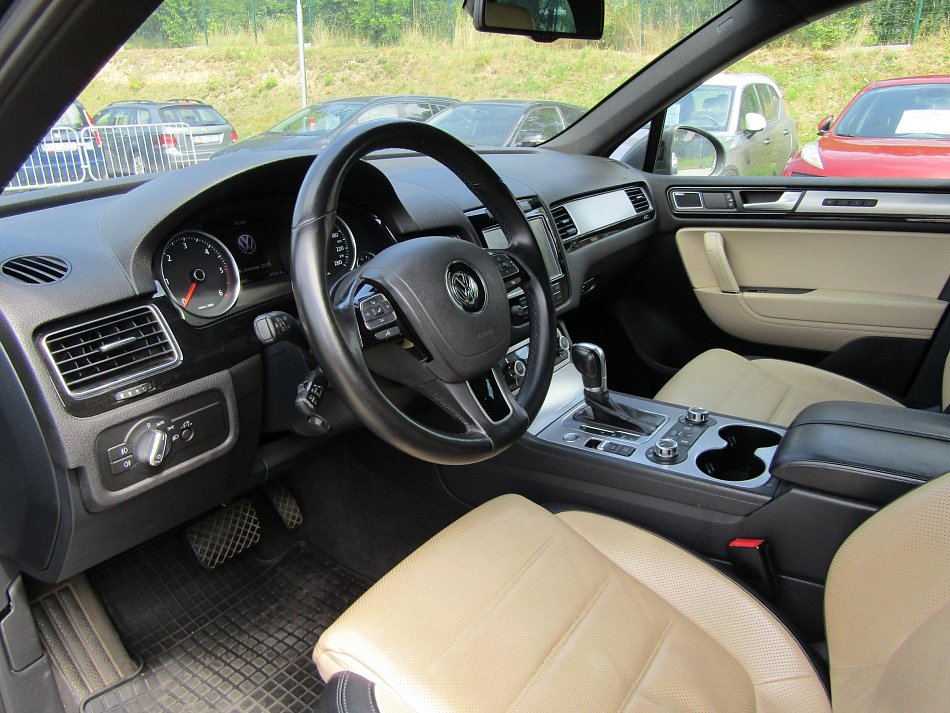 Volkswagen Touareg 3.0TDi  4x4