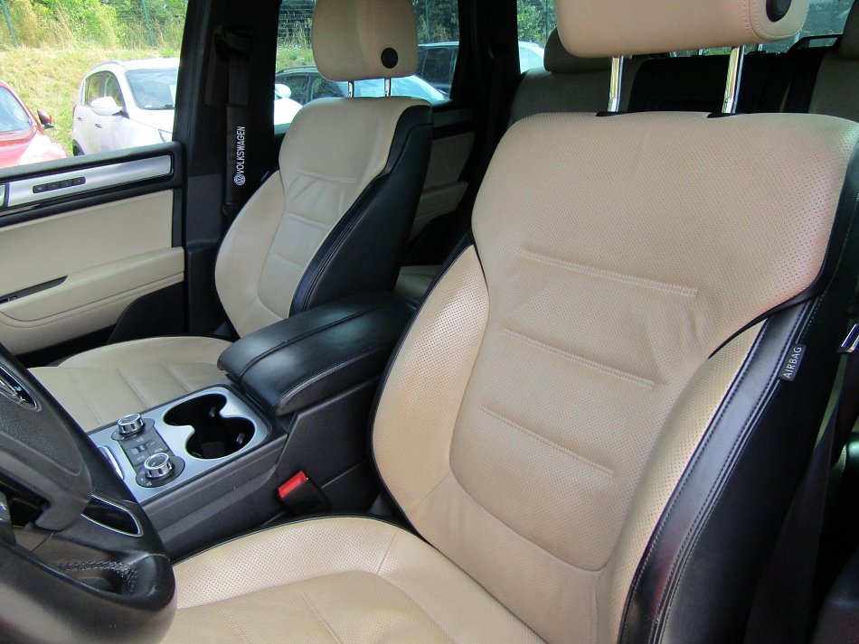 Volkswagen Touareg 3.0TDi  4x4