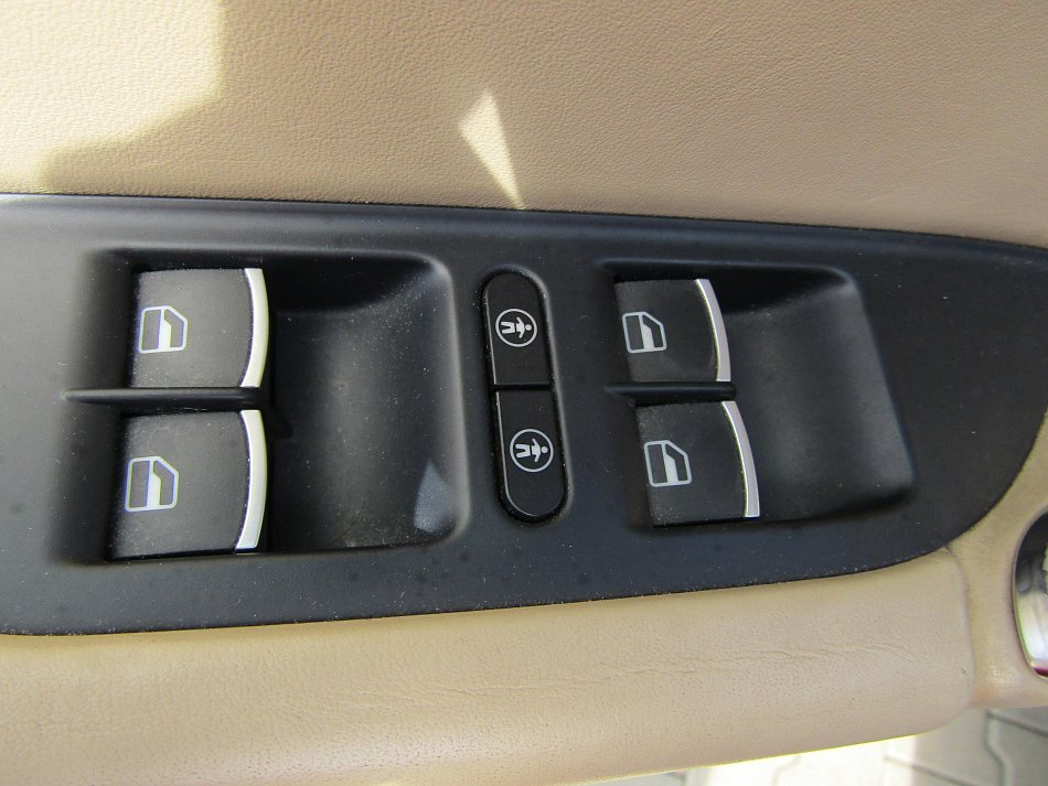 Volkswagen Touareg 3.0TDi  4x4