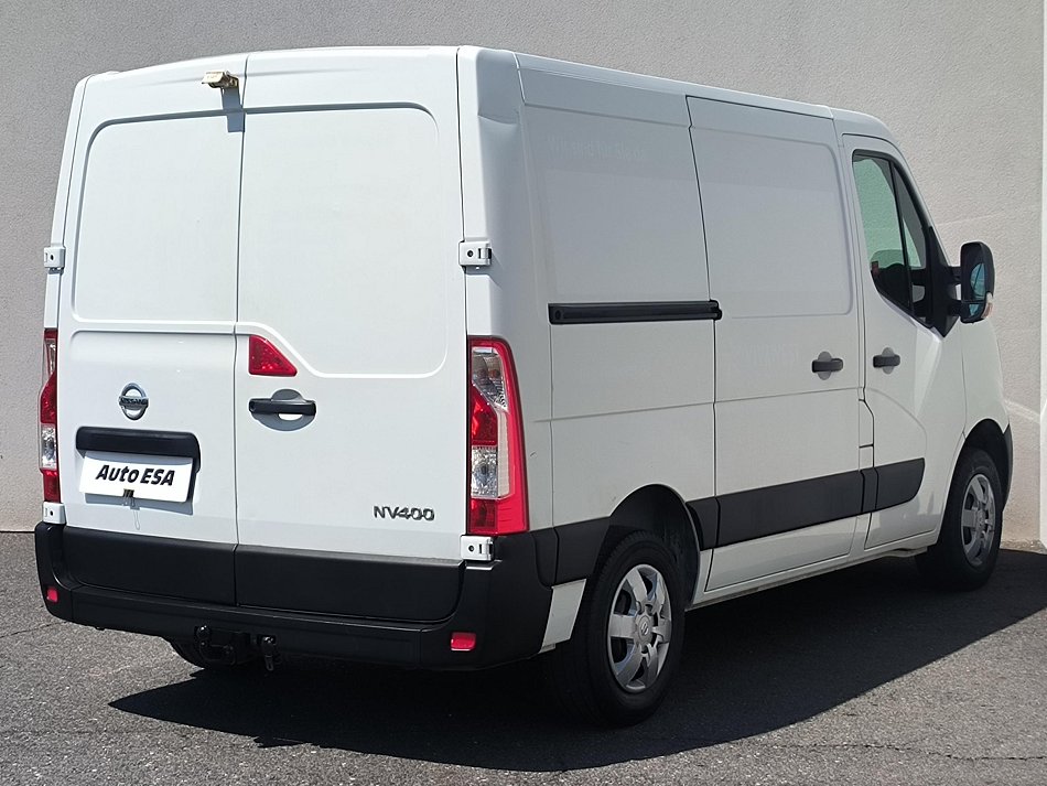 Nissan NV400 2.3 dCi  DÍLNA