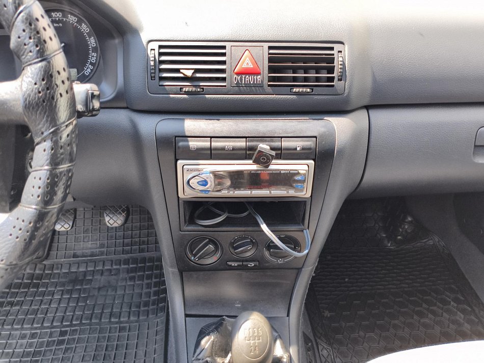 Škoda Octavia 1.6 