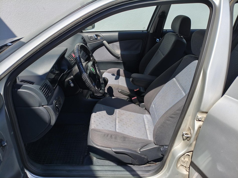 Škoda Octavia 1.6 