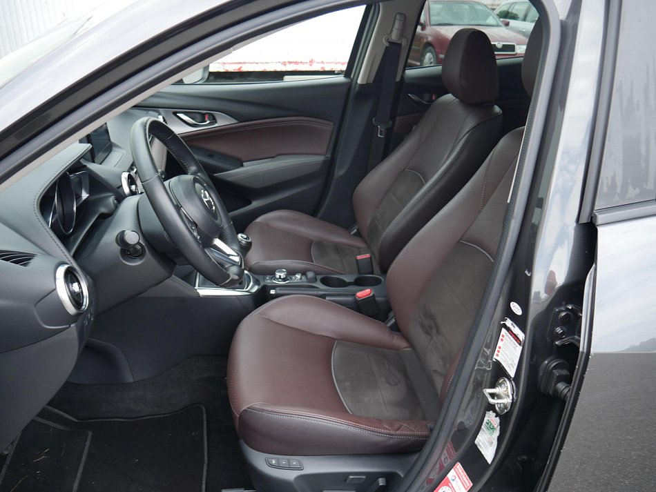 Mazda CX-3 2.0i Revolution