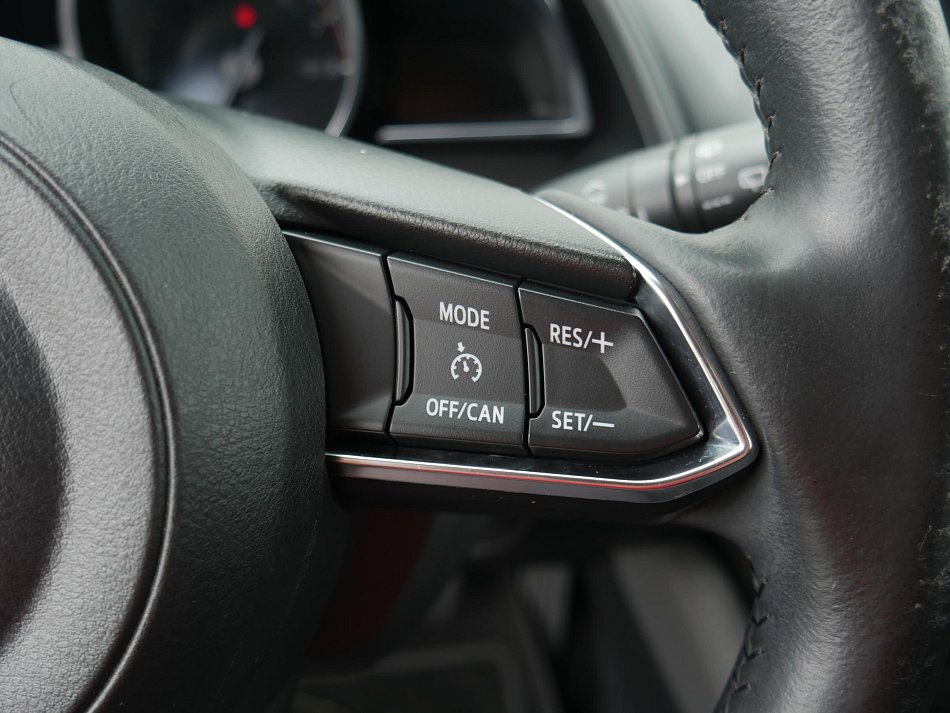 Mazda CX-3 2.0i Revolution