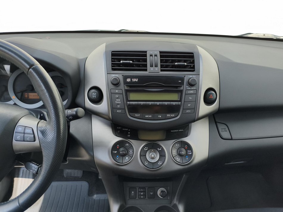 Toyota RAV4 2.0 VVTi  4WD