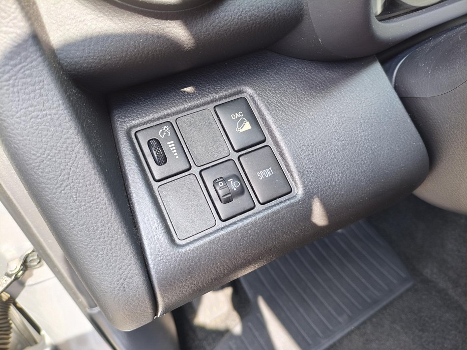 Toyota RAV4 2.0 VVTi  4WD