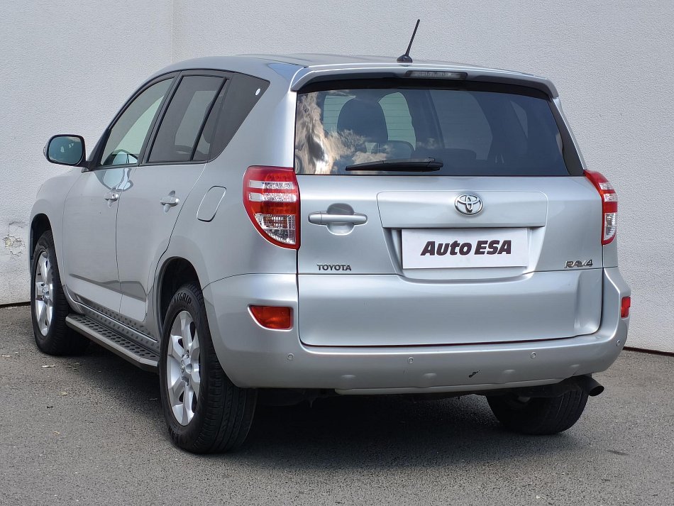 Toyota RAV4 2.0 VVTi  4WD