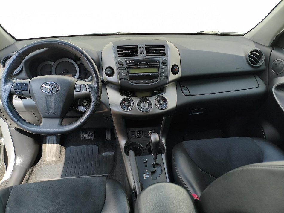 Toyota RAV4 2.0 VVTi  4WD