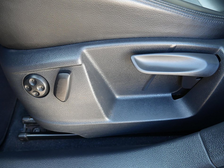 Volkswagen Sharan 2.0 TDi 
