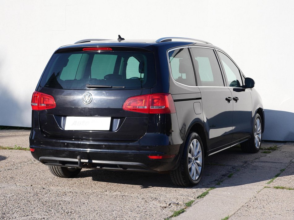 Volkswagen Sharan 2.0 TDi 