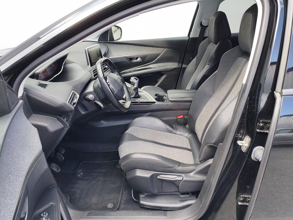 Peugeot 3008 1.5 HDi Allure