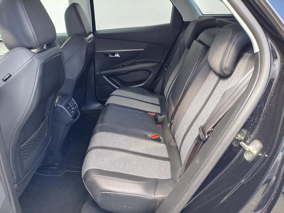 Peugeot 3008 1.5 HDi Allure