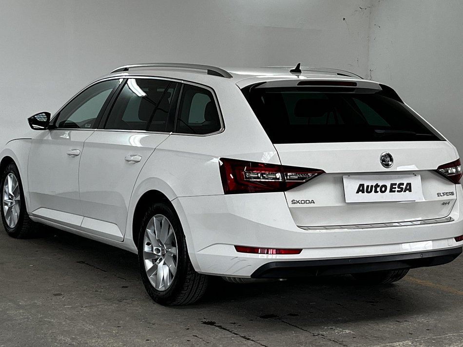 Škoda Superb III 2.0 TDi Style 4x4