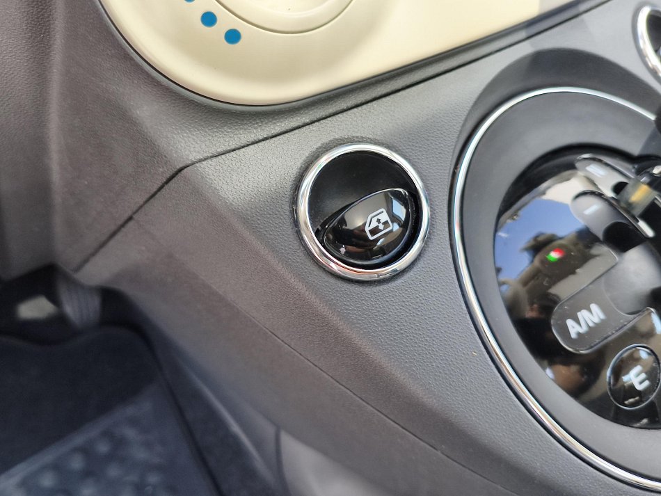 Fiat 500 1.2i Lounge