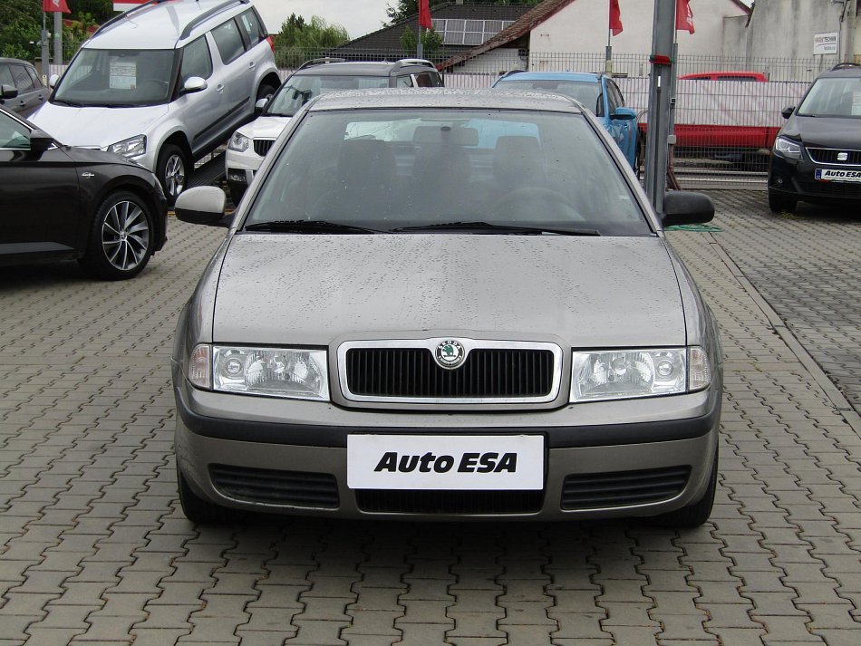 Škoda Octavia 1.6 MPi Tour
