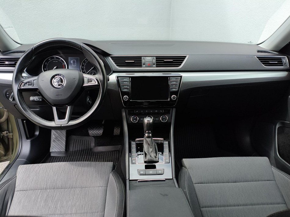 Škoda Superb III 1.8 TSi Ambition