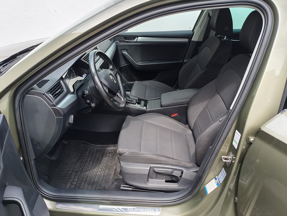 Škoda Superb III 1.8 TSi Ambition