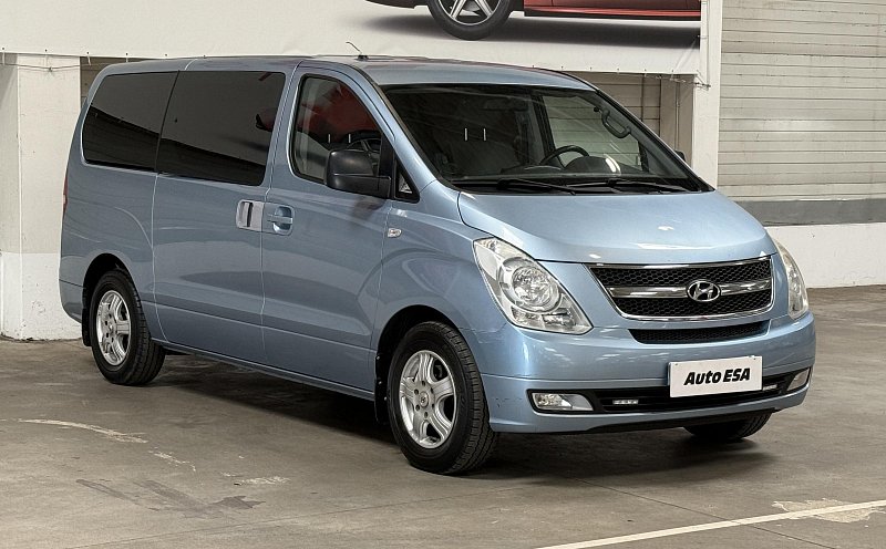 Hyundai H 1 2.5CRDi  8míst