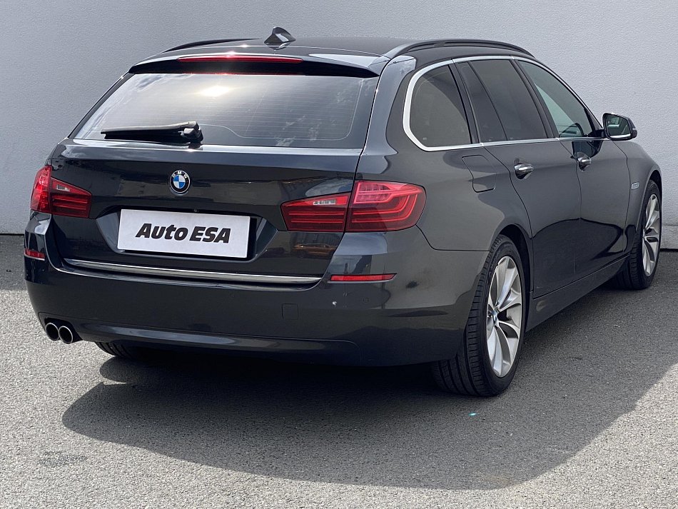 BMW Řada 5 2.0d  520d xDrive