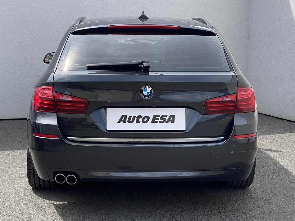 BMW Řada 5 2.0d  520d xDrive