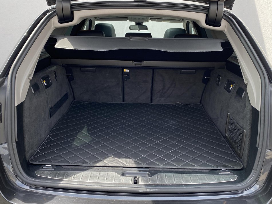 BMW Řada 5 2.0d  520d xDrive