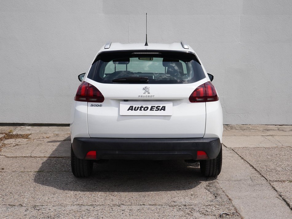 Peugeot 2008 1.2 i Active