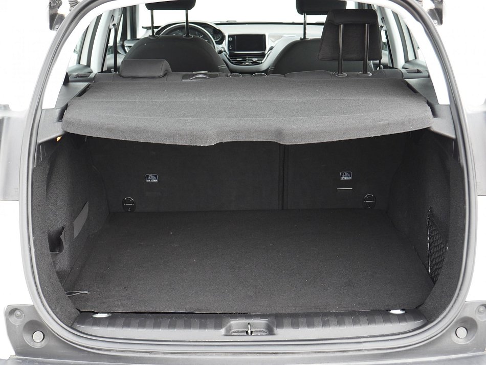 Peugeot 2008 1.2 i Active