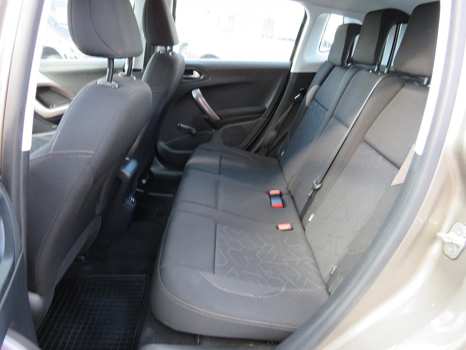 Peugeot 2008 1.2 PT Active