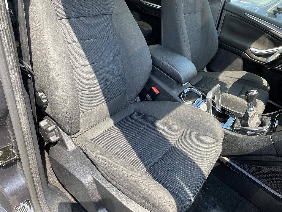 Ford Galaxy 2.2 TDCi Titanium