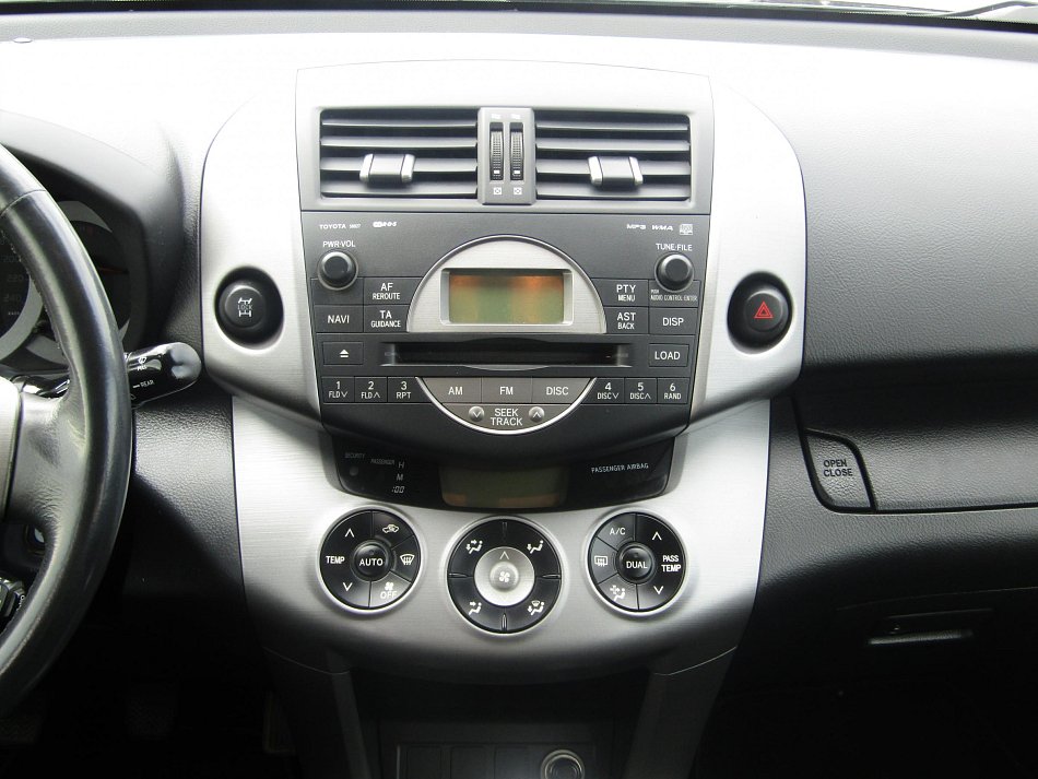 Toyota RAV4 2.2 D4-D  4x4